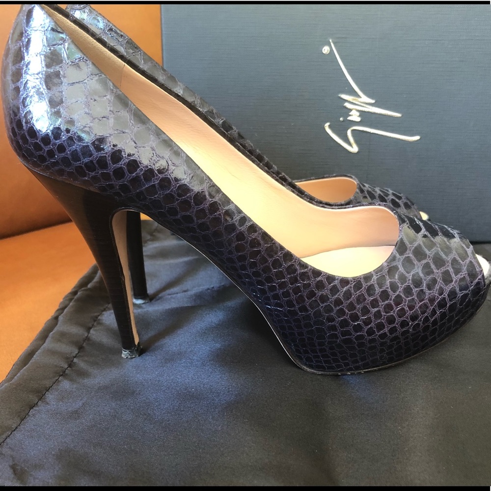 Giuseppe Zanotti peep-toe platform